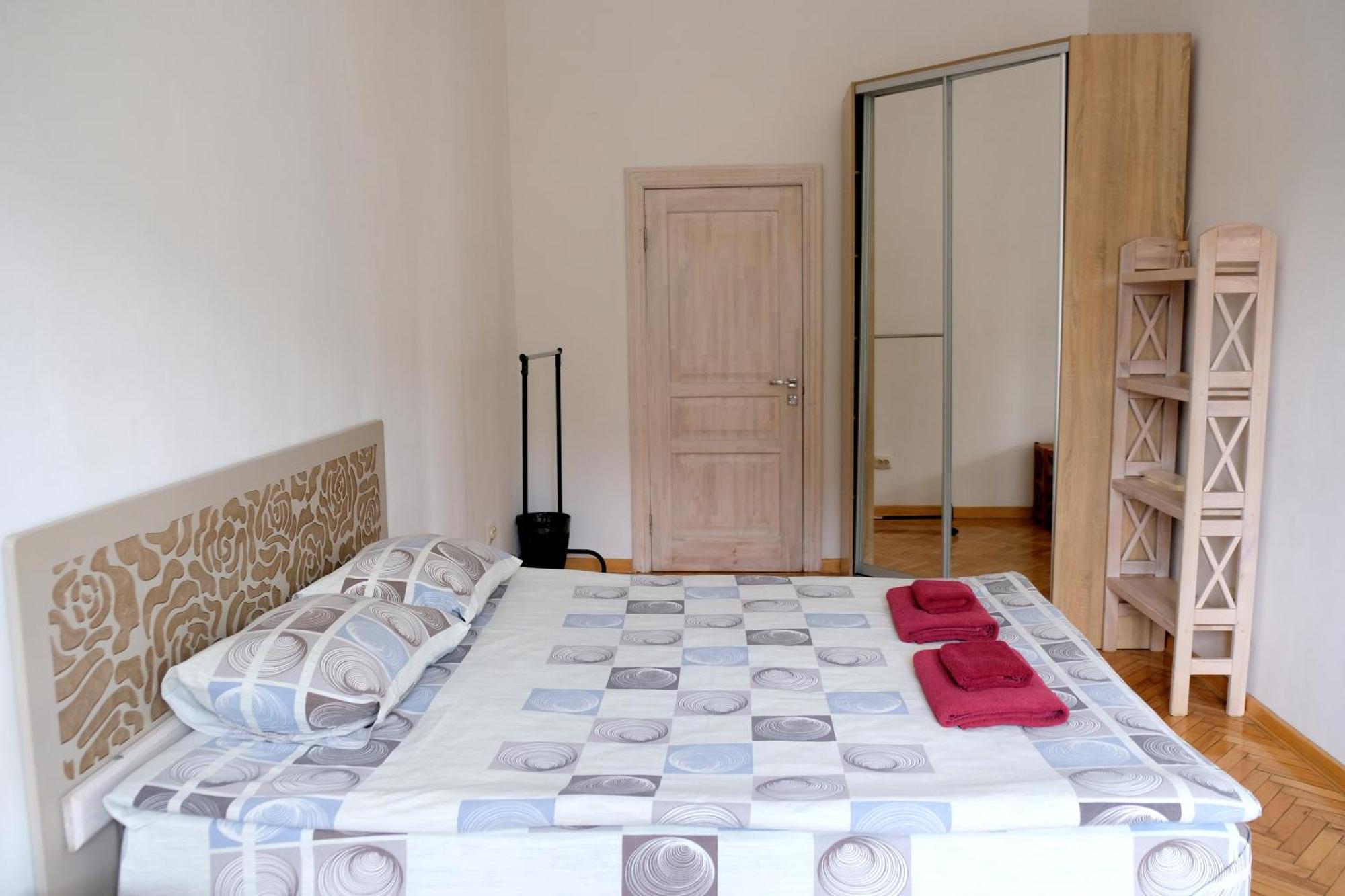 Guest Rooms Lemberg Exterior foto