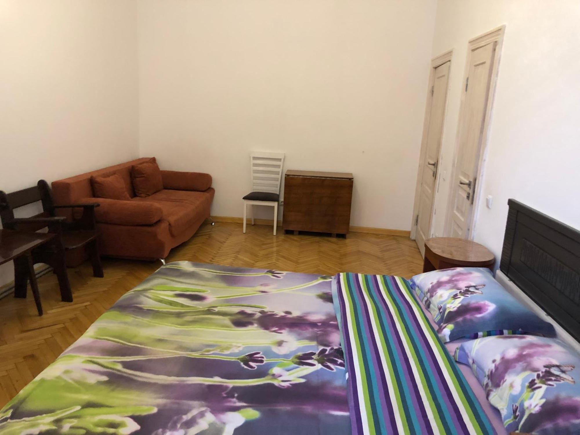 Guest Rooms Lemberg Exterior foto